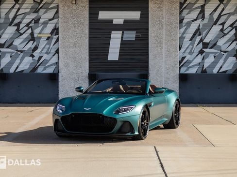 Used 2023 Aston Martin DBS Superleggera Volante RWD image 6