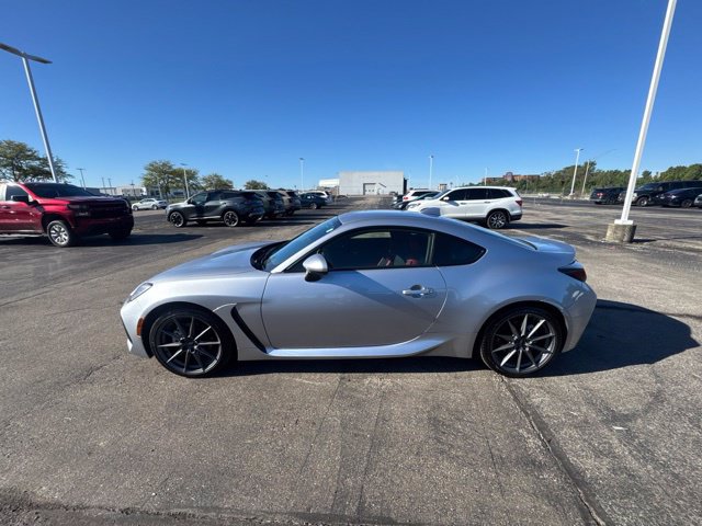 Used 2025 Subaru BRZ Limited RWD image 12