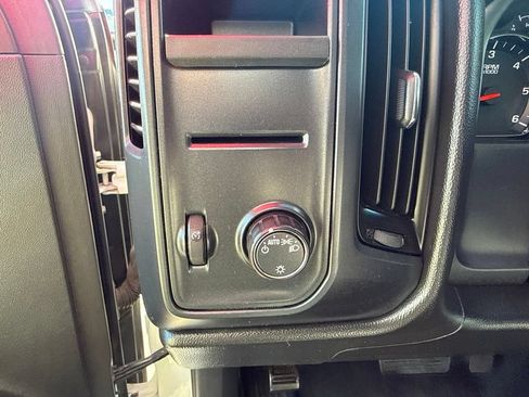 Used 2017 Chevrolet Silverado 1500 W/T w/ WT Convenience Package AWD/4WD image 29