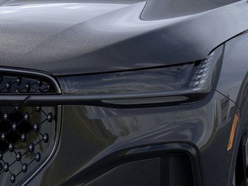 New 2026 Lincoln Nautilus Reserve w/ Jet Appearance Package AWD/4WD image 18