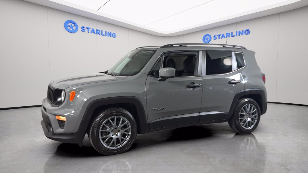 Used 2021 Jeep Renegade Latitude FWD image 2