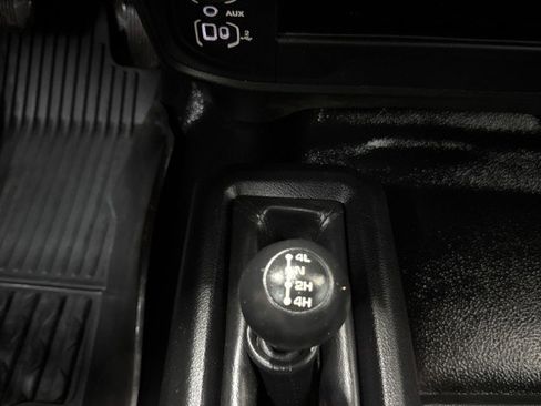 Used 2021 RAM 3500 Tradesman w/ Chrome Appearance Group image 19