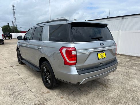 Used 2021 Ford Expedition XLT RWD image 5
