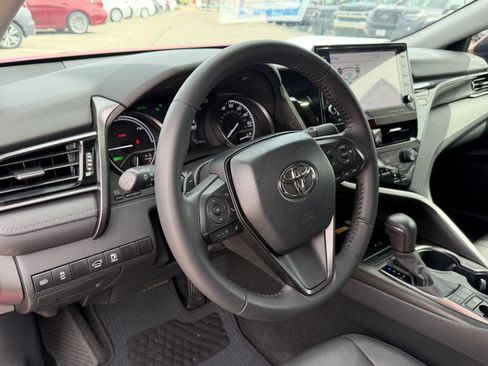 Used 2024 Toyota Camry XSE image 36