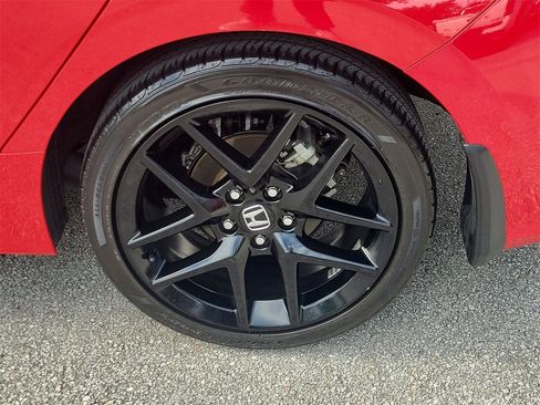 Used 2023 Honda Civic Sport image 5