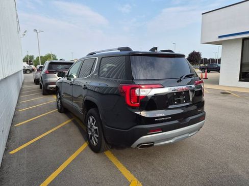 Used 2023 GMC Acadia SLT AWD/4WD image 7