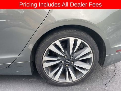 Used 2017 Lincoln MKZ Reserve FWD image 4