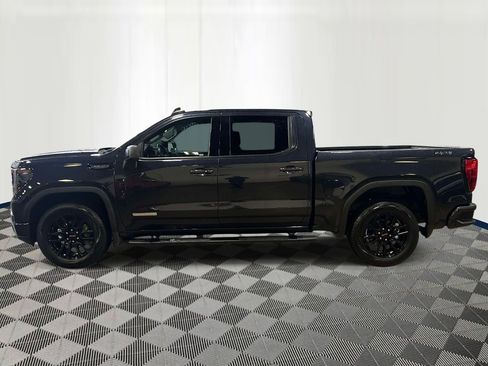 Used 2023 GMC Sierra 1500 Elevation image 2