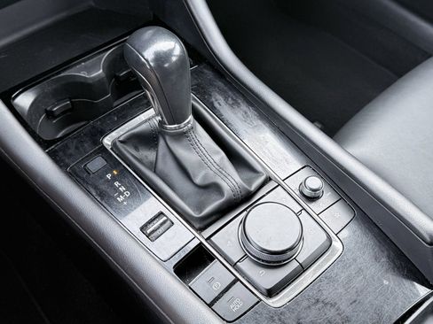 Used 2024 MAZDA MAZDA3 s image 17