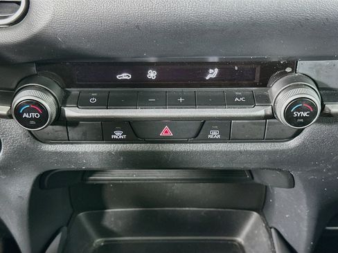 Used 2023 MAZDA CX-30 AWD 2.5 S w/ Select Package image 23