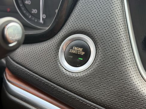 Used 2023 Cadillac XT5 Premium Luxury w/ Technology Package FWD image 25