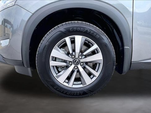 Used 2022 Nissan Pathfinder SL FWD image 32