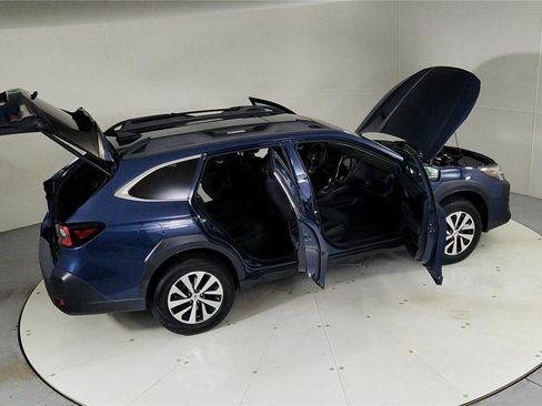 Used 2023 Subaru Outback Premium image 46