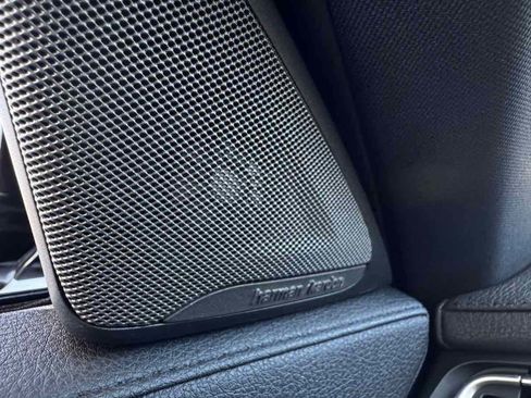 Used 2014 BMW 740i image 28