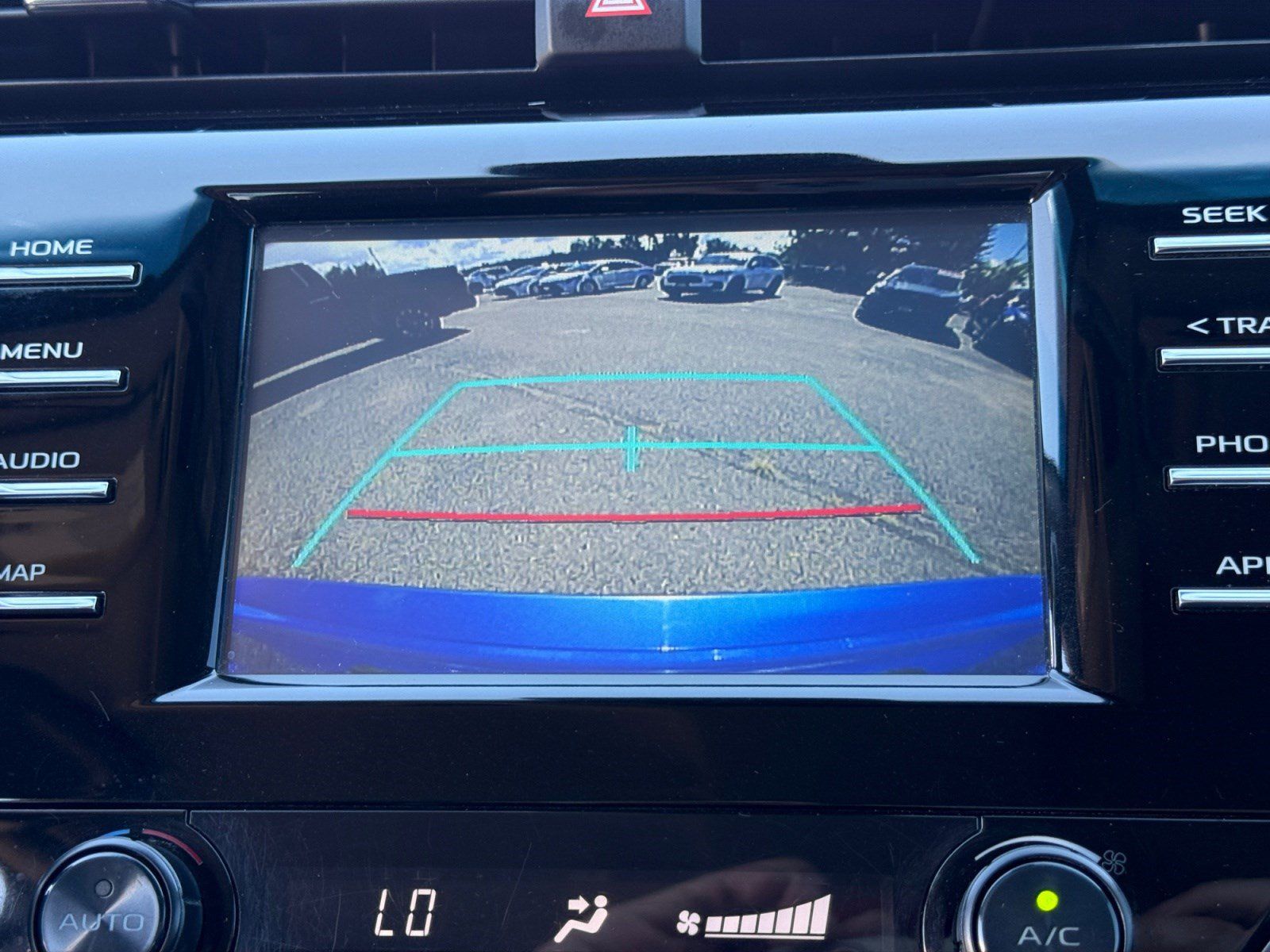 Used 2019 Toyota Camry SE FWD image 27