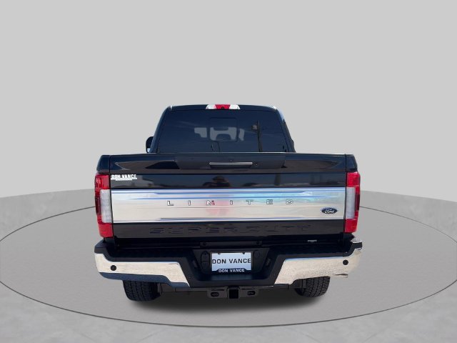 Used 2019 Ford F250 Limited AWD/4WD image 4