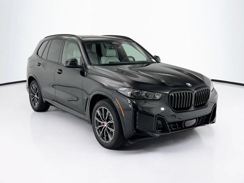 New 2026 BMW X5 xDrive40i w/ M Sport Package AWD/4WD image 3