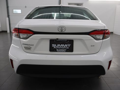 Used 2024 Toyota Corolla LE FWD image 25