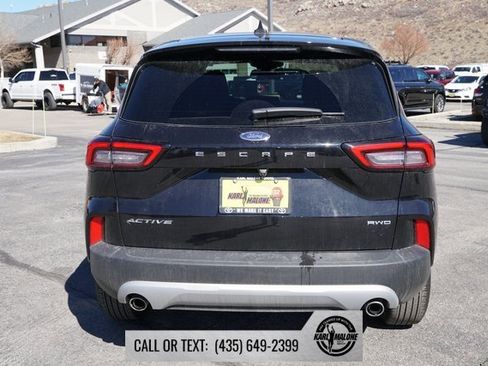 Used 2025 Ford Escape Active image 5