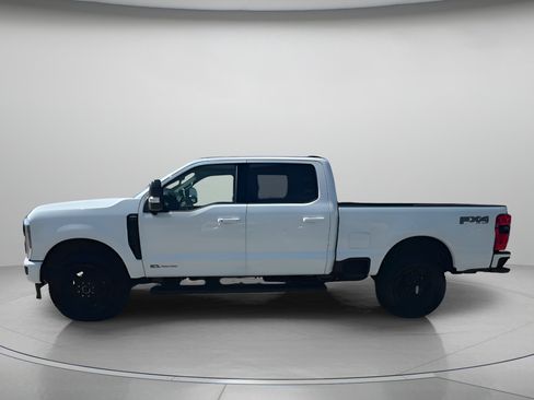 New 2025 Ford F250 Lariat w/ Lariat Ultimate Package image 16