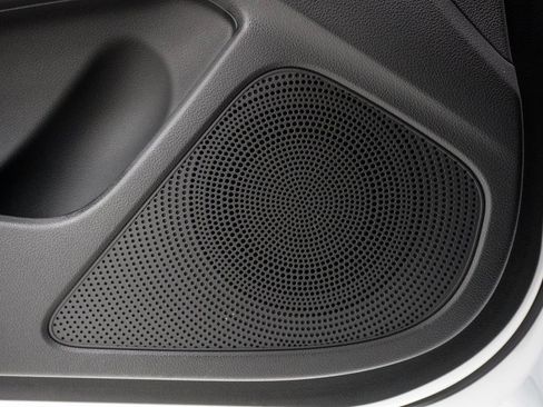 Used 2022 Genesis G70 3.3T w/ Sport Advanced Package image 26