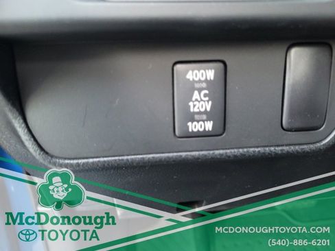 Used 2016 Toyota Tacoma TRD Sport image 18