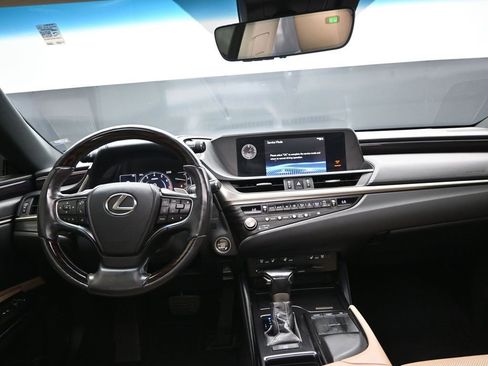 Used 2021 Lexus ES 350 w/ Premium Package image 19