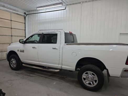 Used 2015 RAM 2500 SLT w/ Luxury Group image 7