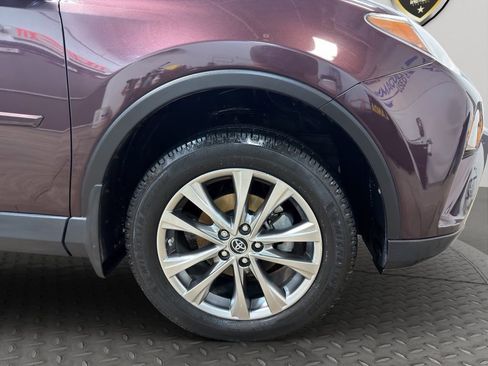 Used 2017 Toyota RAV4 Limited image 23