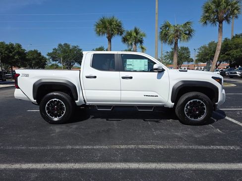 New 2026 Toyota Tacoma TRD Off-Road AWD/4WD image 12