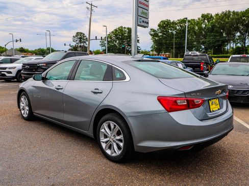 Used 2024 Chevrolet Malibu LT FWD image 4