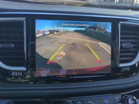 New 2026 Chrysler Pacifica Select image 19