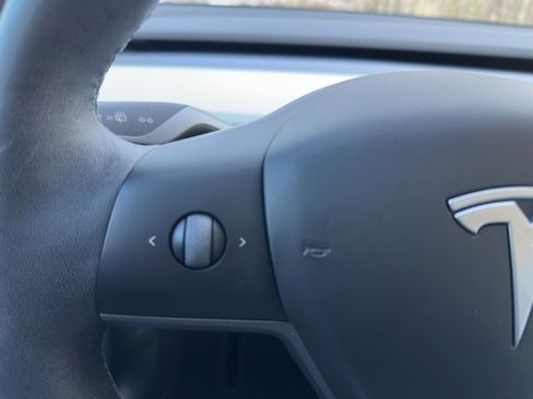 Used 2024 Tesla Model Y Long Range image 14