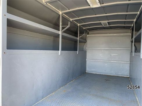 Used 2015 GMC Savana 3500 RWD image 10