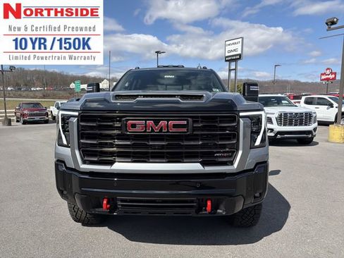 New 2026 GMC Sierra 2500 AT4X image 2