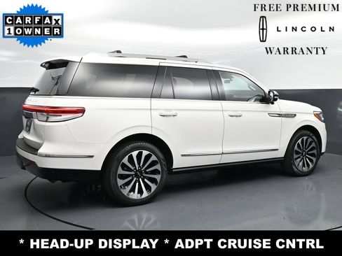 Used 2022 Lincoln Navigator Reserve AWD/4WD image 9