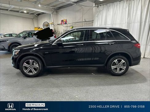 Used 2019 Mercedes-Benz GLC 350e 4MATIC image 5