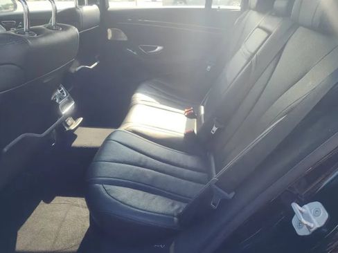 Used 2014 Mercedes-Benz S 550 Sedan image 4