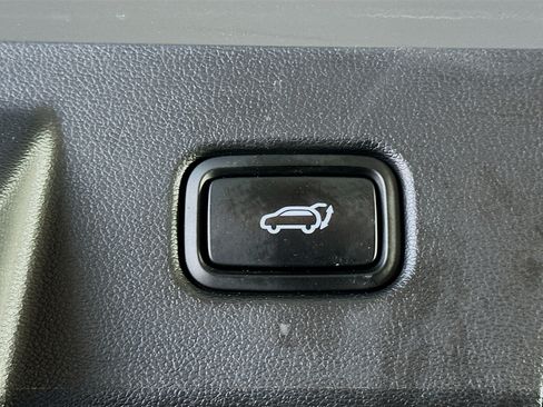 Used 2025 Hyundai Tucson SEL FWD image 29