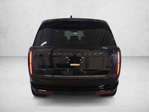 New 2026 Land Rover Range Rover Long Wheelbase SE image 6
