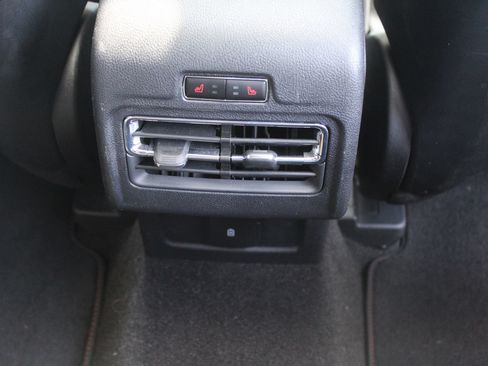 Used 2022 Lincoln Corsair Reserve w/ Equipment Group 201A AWD/4WD image 18