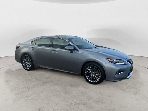Used 2016 Lexus ES 350 image 7