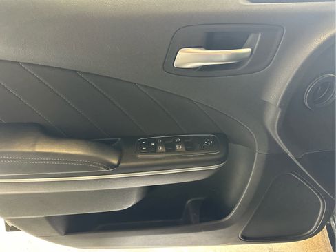 Used 2023 Dodge Charger SXT image 13