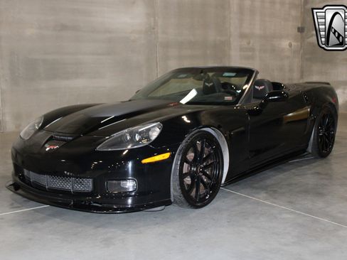 Used 2013 Chevrolet Corvette 427 w/ 1SB Preferred Equipment Group image 24