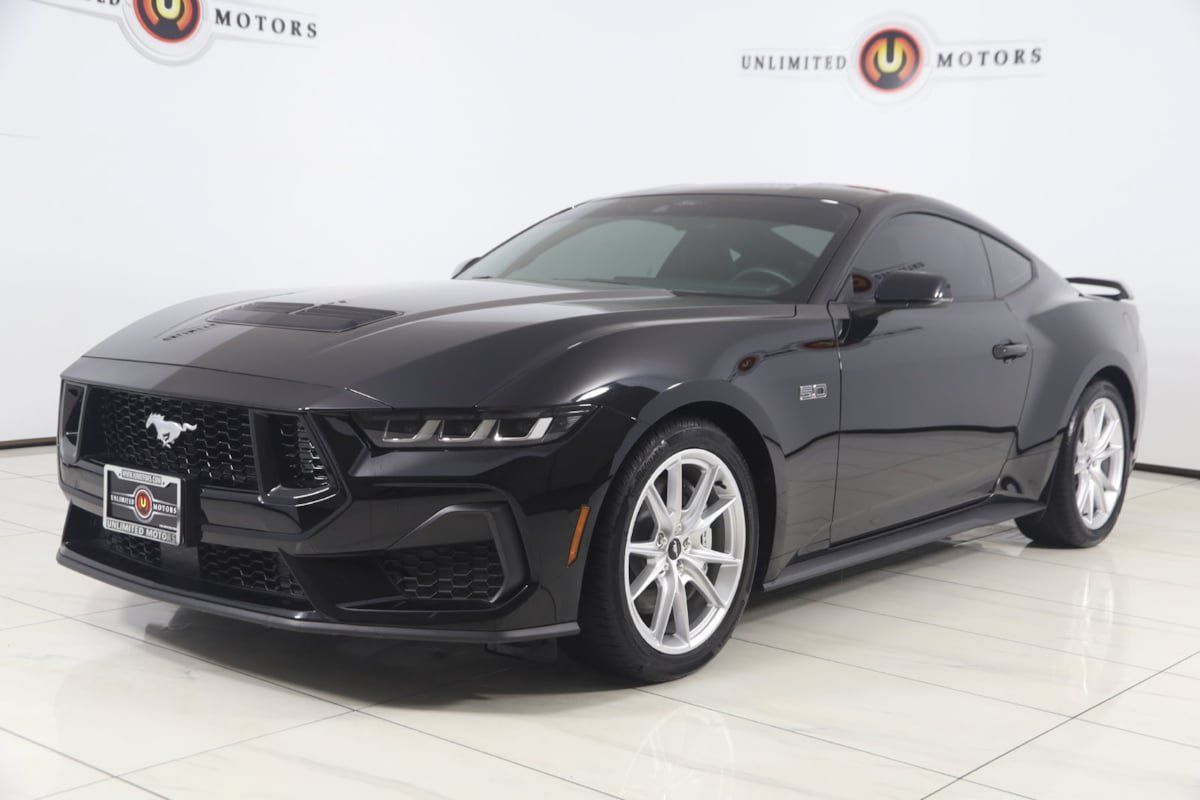 Used 2024 Ford Mustang GT Premium RWD image 5