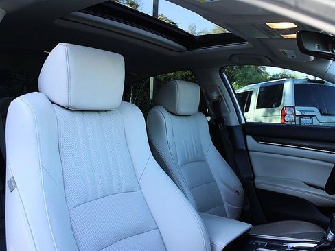 Used 2019 Honda Accord EX-L image 19