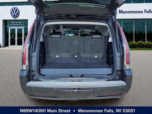 Used 2019 Cadillac Escalade Premium Luxury AWD/4WD image 34