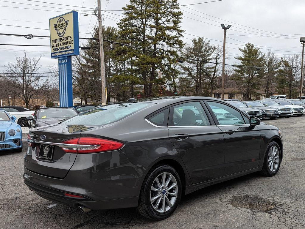 Used 2017 Ford Fusion S FWD image 7