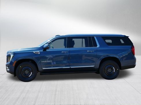 New 2026 GMC Yukon XL Elevation w/ Elevation Premium Package AWD/4WD image 2