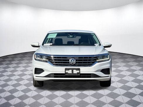 Used 2020 Volkswagen Passat 2.0T SE image 5